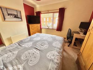 Bedroom- click for photo gallery